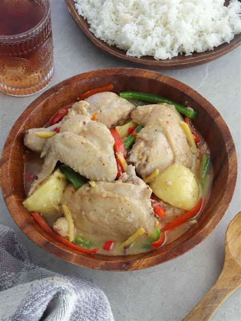 ginataang manok ingredients